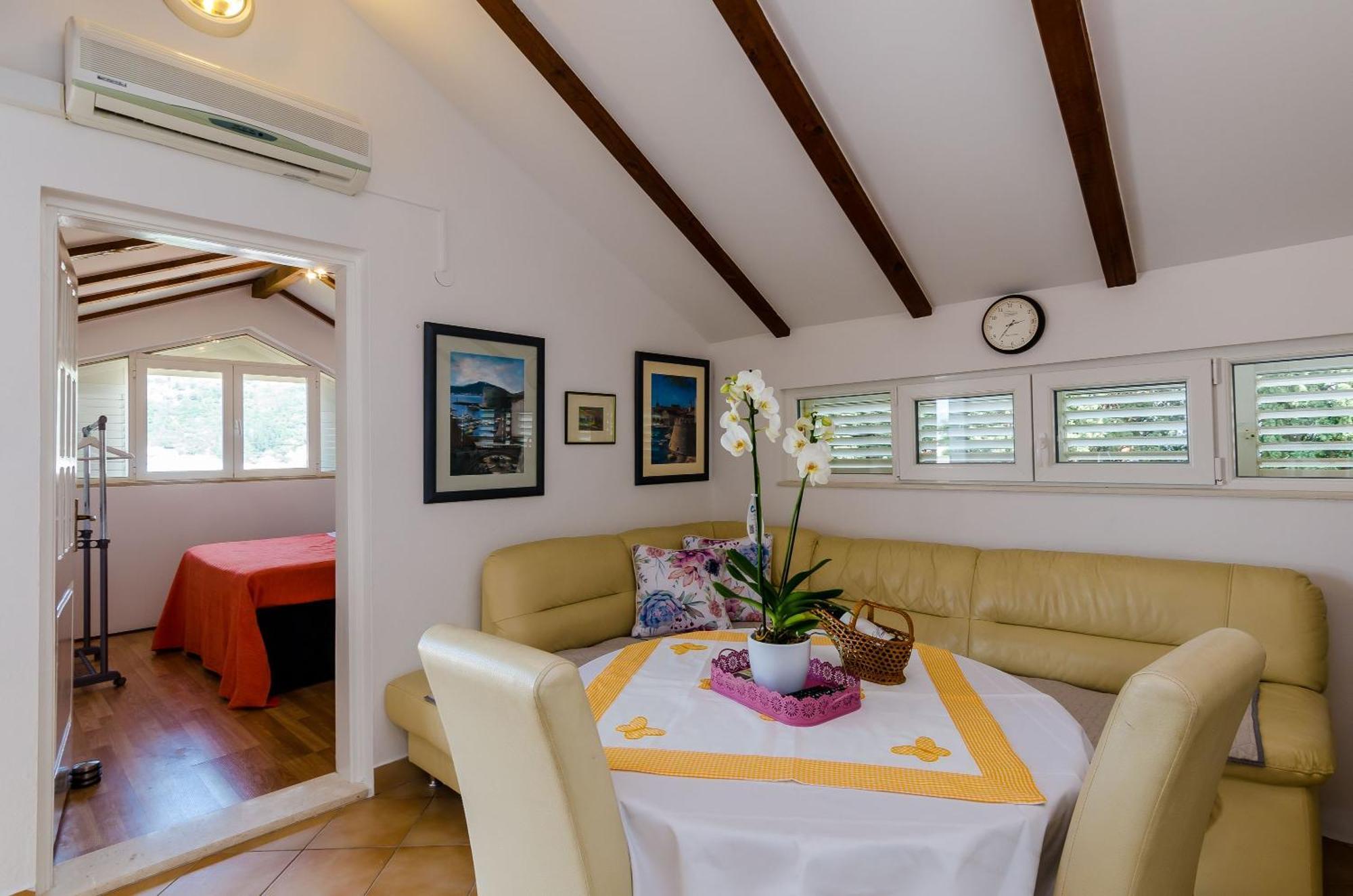 Marina View Apartment *